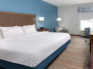 Hampton Inn Charlotte Uptown